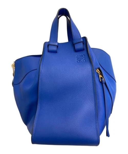 LOEWE HAMMOCK BAG: LOEWE Hammock Bag Brand: LOEWE Type/Style: Handbag Material: None Color: Blue Size: H:30cm / W:30cm / D:30cm Accessories: None Accessories Notice: When purchasing pre-owned goods, please r