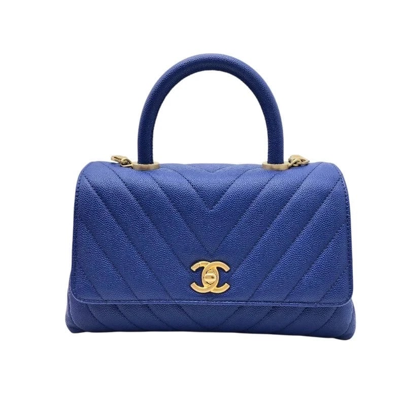CHANEL COCO HANDLE CAVIAR SKIN: CHANEL Coco Handle Caviar Skin Brand: CHANEL Type/Style: Shoulder Bag Material: Caviar Skin Color: None Size: W: 23cm / H: 14cm / D: 9cm Accessories: None Accessories Notice: When purchasi