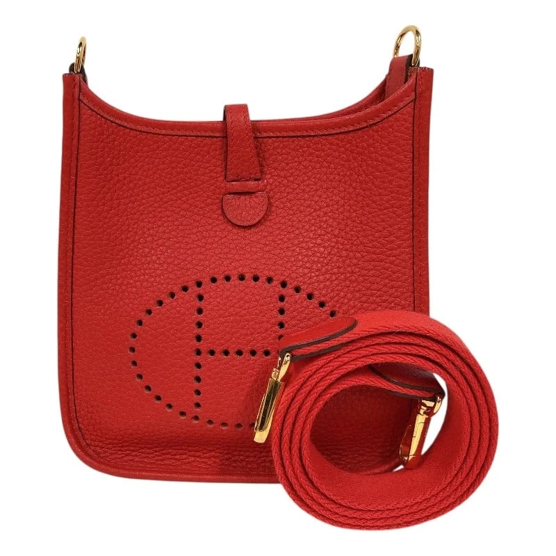 HERMES EVELYNE ROUGE COEUR GHW SHOULDER BAG: Hermes Evelyne Rouge Coeur GHW Shoulder Bag Brand: HERMES Type/Style: Shoulder Bag Material: Taurillon Clemence Color: Rouge Cou / GD Hardware Size: W: 17.5cm / H: 18cm / D: 5.5cm Accessories: Non