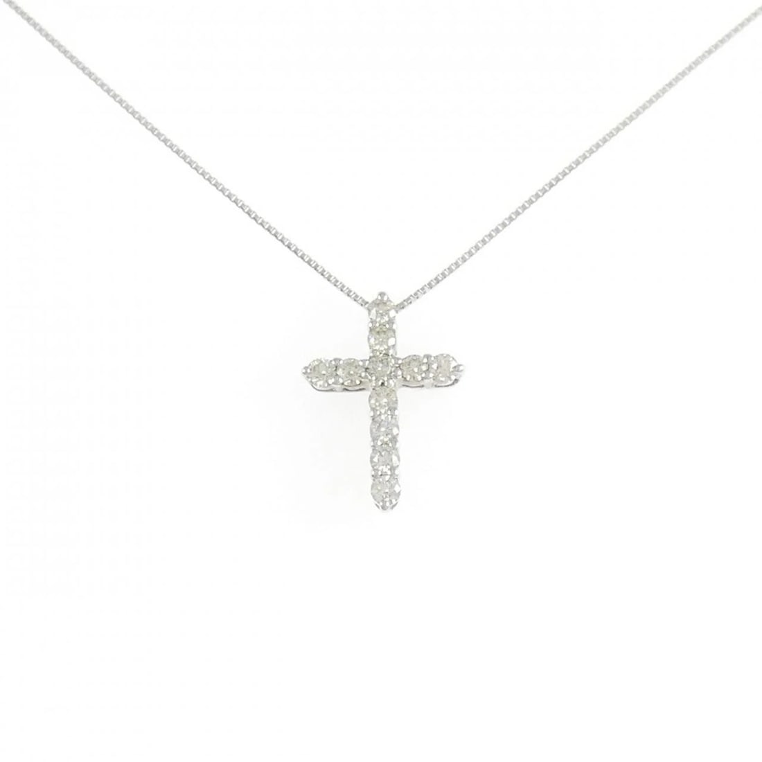 K18WG CROSS DIAMOND NECKLACE: K18WG Cross Diamond Necklace Brand: Unbranded Type/Style: Diamond Necklace Material: K18WG, Color: WG Size: Actual Size Pendant length approx. x width approx.: 14.8mmx10.8mm Chain maximum width