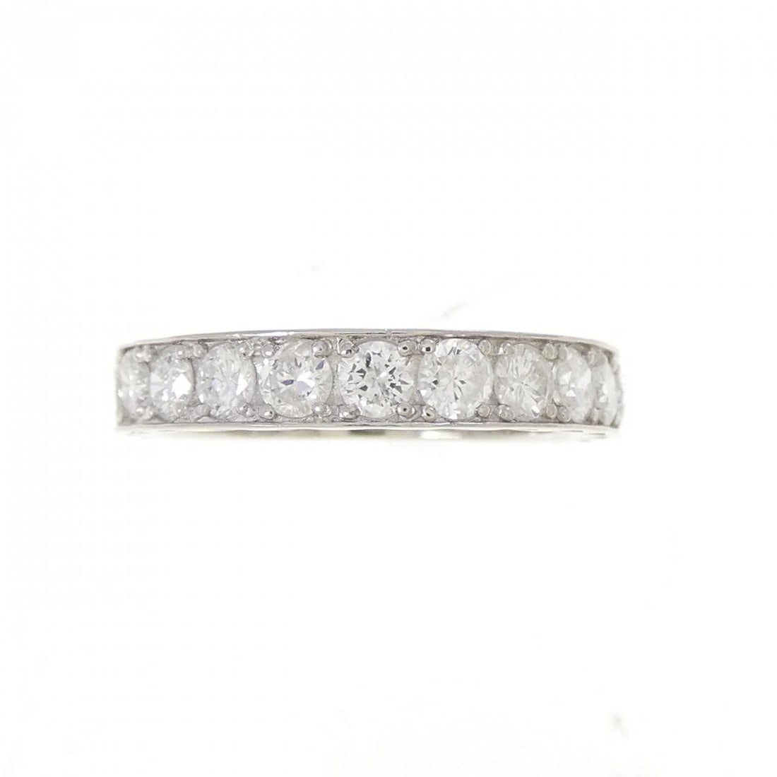PT900 DIAMOND RING: PT900 Diamond Ring Brand: Unbranded Type/Style: Diamond Ring Material: PT900, Color: PT Size: US4 1/4 Accessories: None Accessories Notice: When purchasing pre-owned goods, please refer to the photos