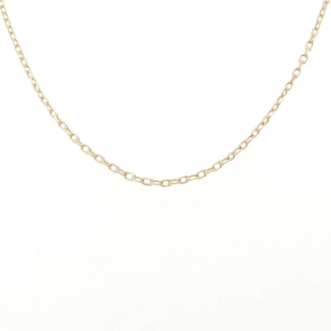 K18YG CHAIN NECKLACE: K18YG Chain Necklace Brand: Unbranded Type/Style: Necklace Material: K18YG, Color: YG Size: Size Length 47cm Accessories: None Accessories Notice: When purchasing pre-owned goods, please refer to the
