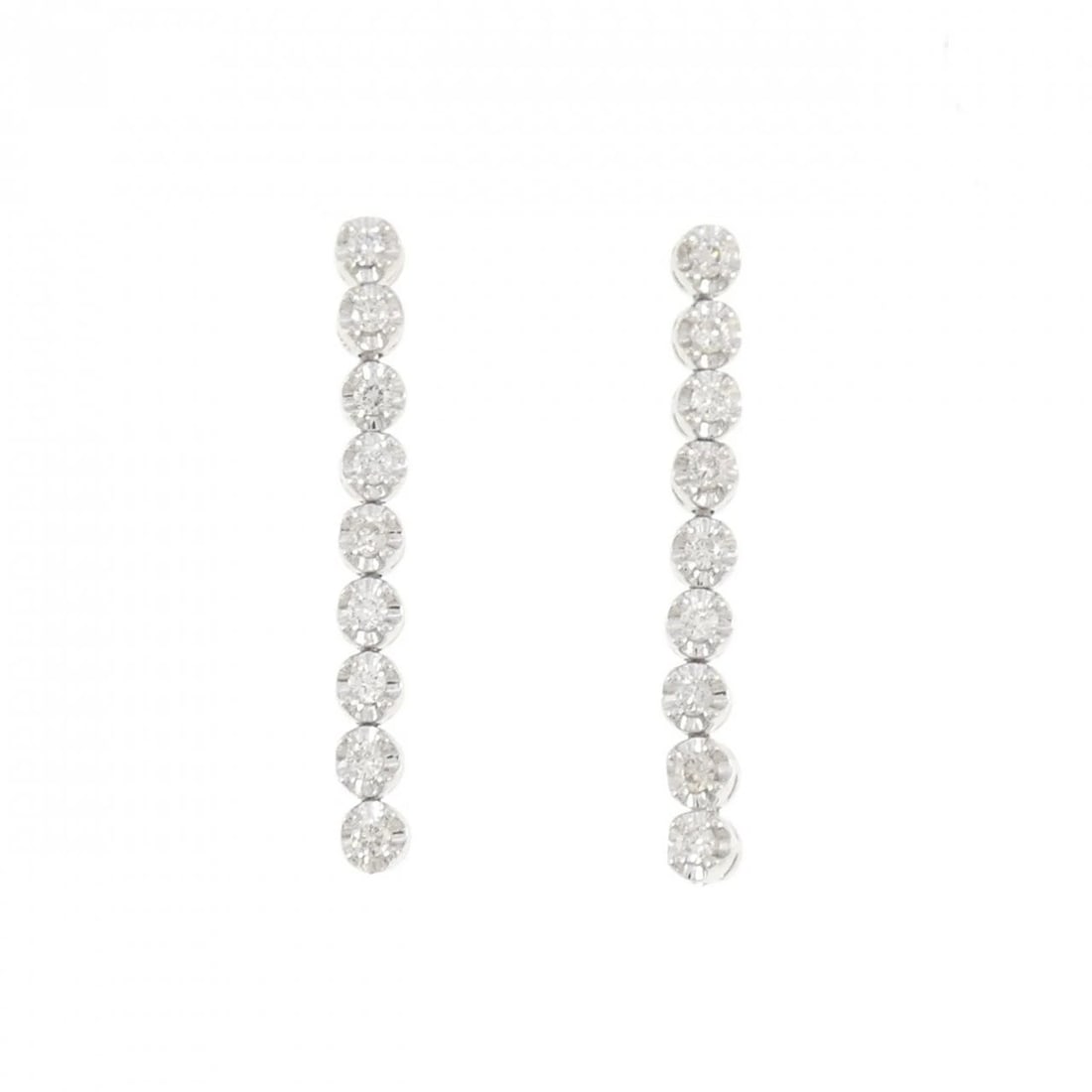 PT900 DIAMOND PIERCE: PT900 Diamond Pierce Brand: Unbranded Type/Style: Diamond Pierce/Earring Material: PT900, Color: PT Size: Actual Size Approximate dimensions (height x width): 28.7? x 3.0? Accessories: None