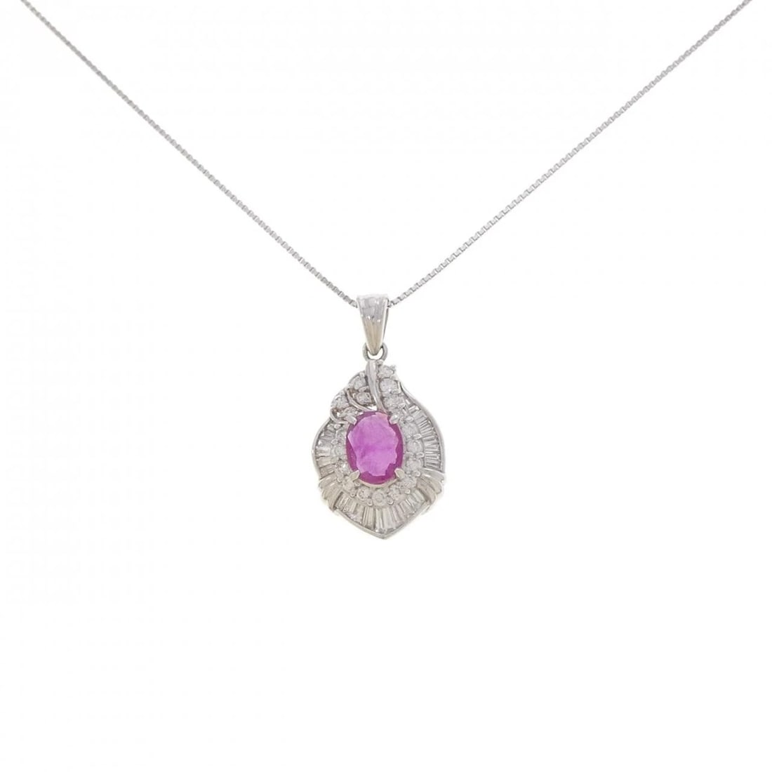 PT900/PT950 RUBY NECKLACE: PT900/PT950 Ruby Necklace Brand: Unbranded Type/Style: Ruby Necklace Material: Platinum900/Platinum950, Color: PT Size: Size Length 45cm Accessories: None Accessories Notice: When purchasi
