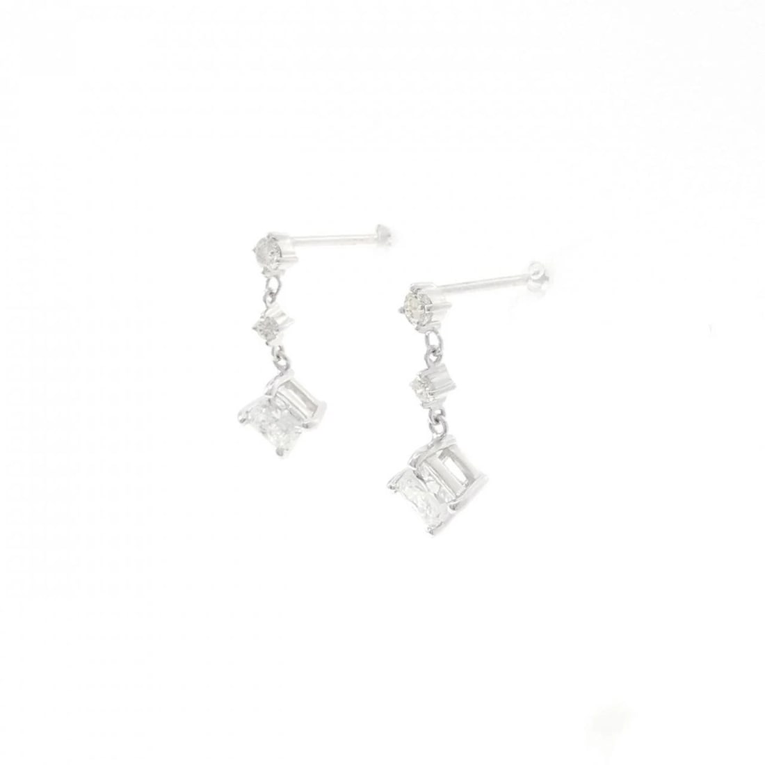 K18WG DIAMOND PIERCING - 2
