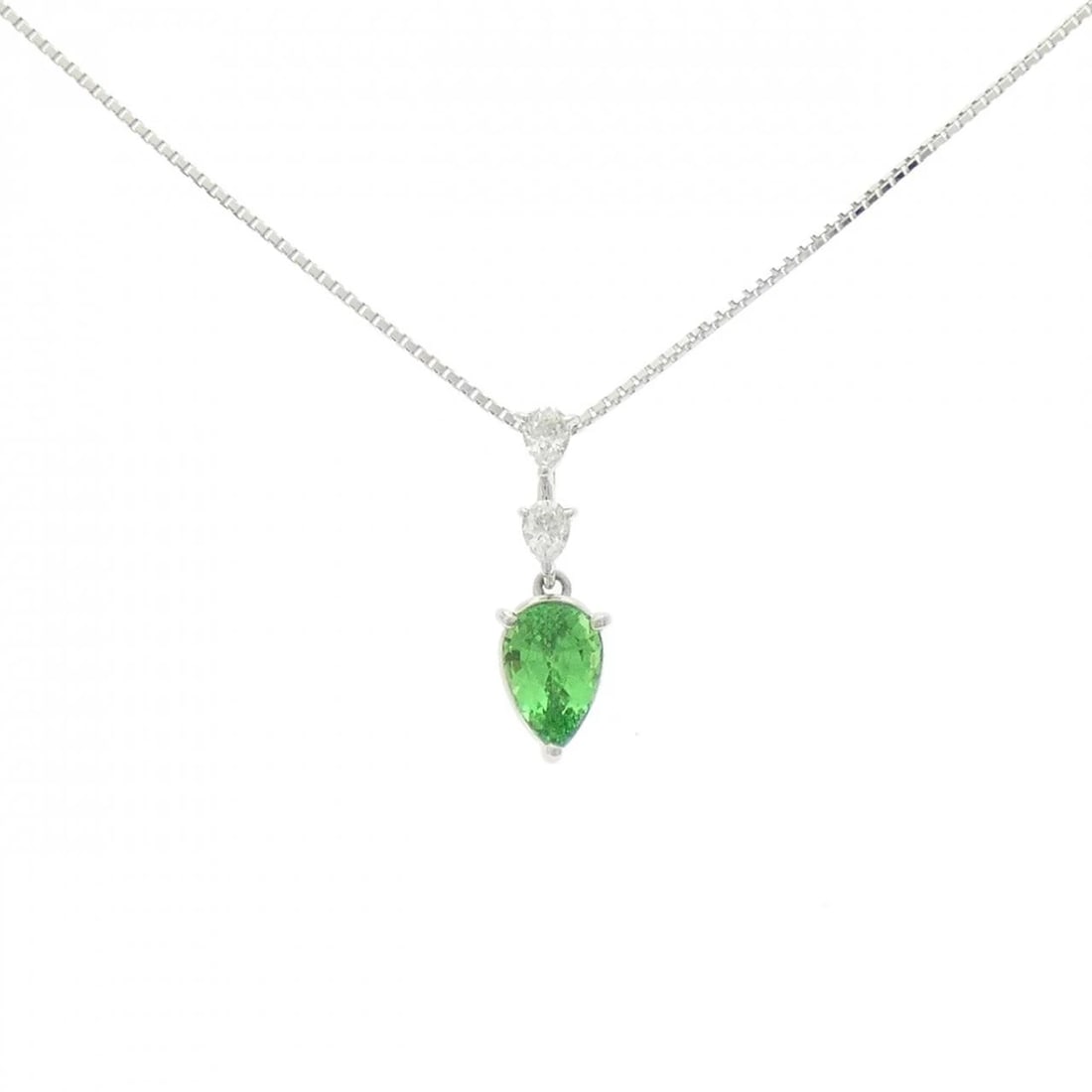 TASAKI GARNET NECKLACE: Tasaki Garnet Necklace Brand: TASAKI Type/Style: Tasaki Necklace Material: K18 white gold, Main Stone Secondary Stone diamond Color: white gold Size: 45cm Pendant length approx. x width approx.: