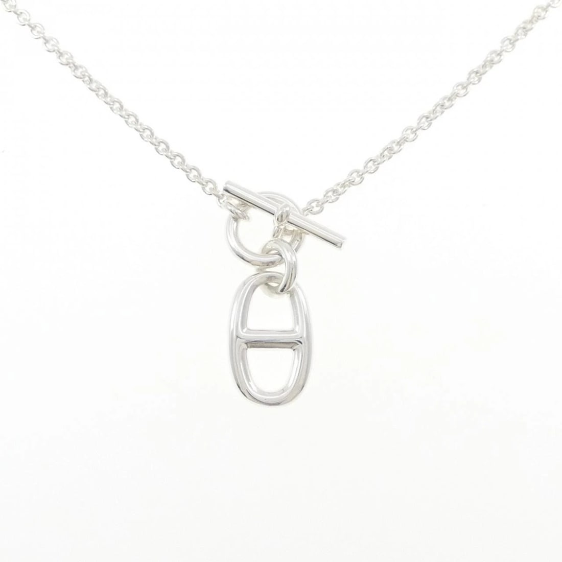HERMES CHAINE D'ANCRE NECKLACE: Hermes Chaine d'Ancre Necklace Brand: HERMES Type/Style: Hermes Necklace Material: 925Silver, Color: Silver Size: 41cm Pendant length approx. x width approx.: 29.2mmx11.4mm Chain maximum width