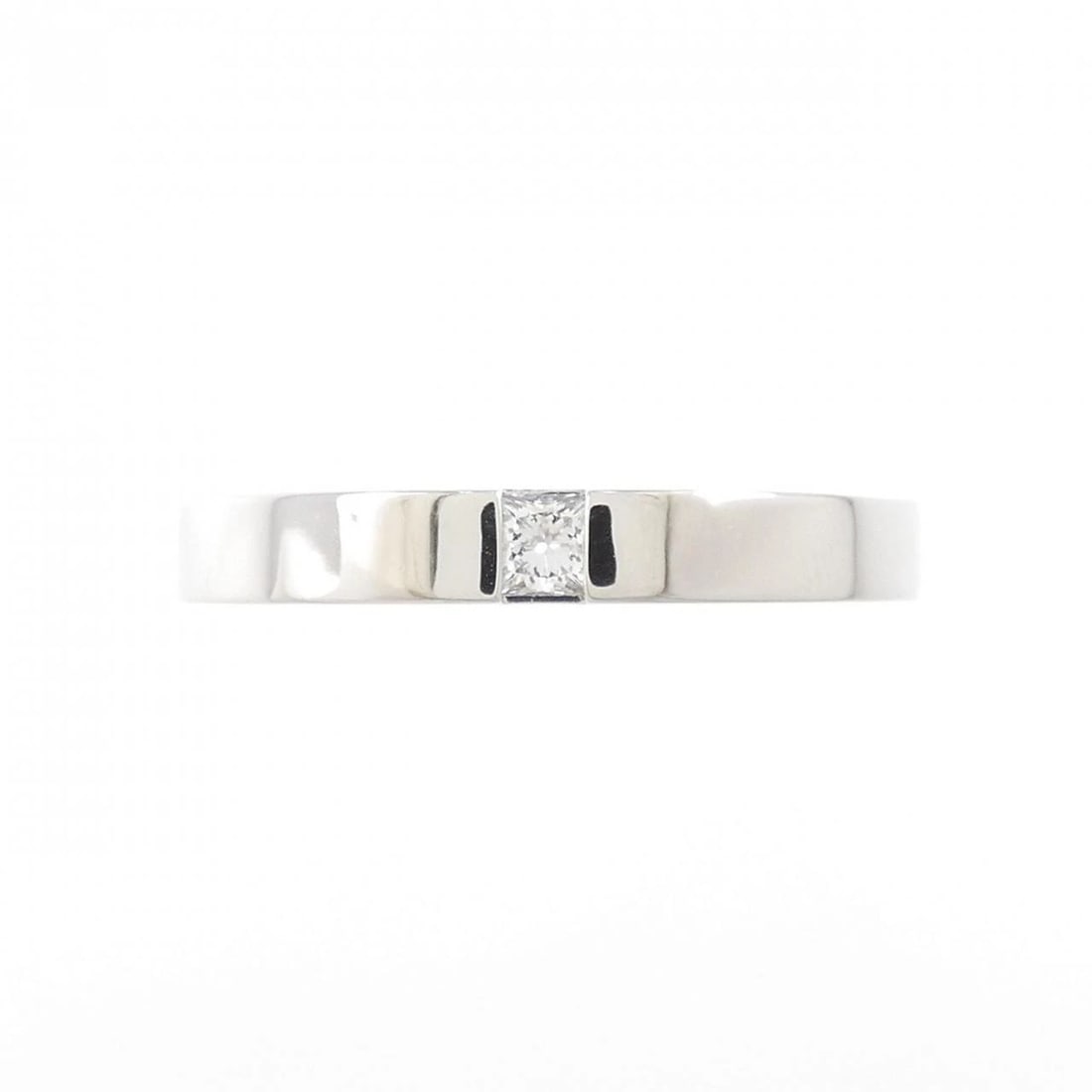 HARRY WINSTON PRINCESS CUT RING - 2