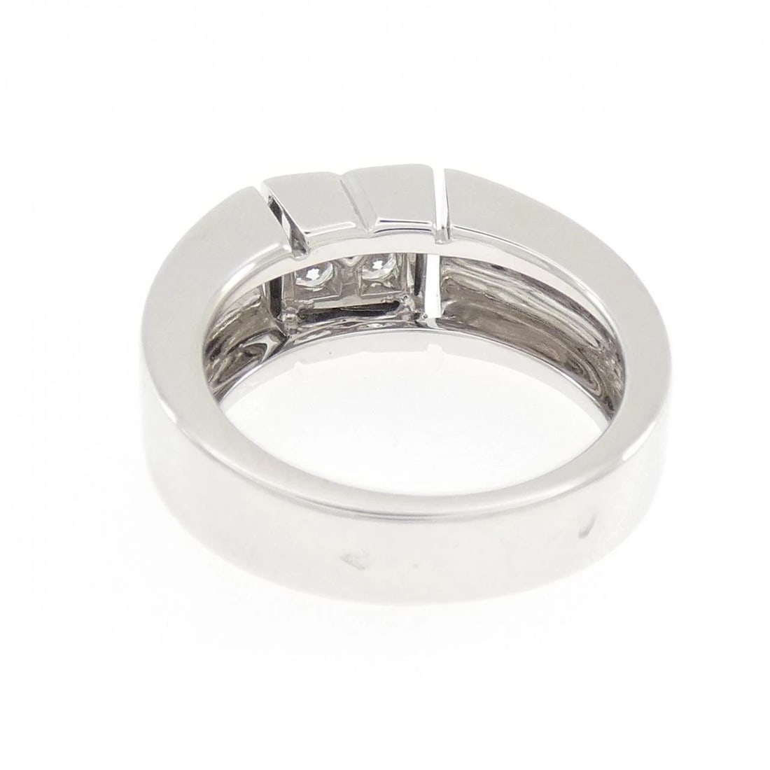 VAN CLEEF & ARPELS J RING - 3