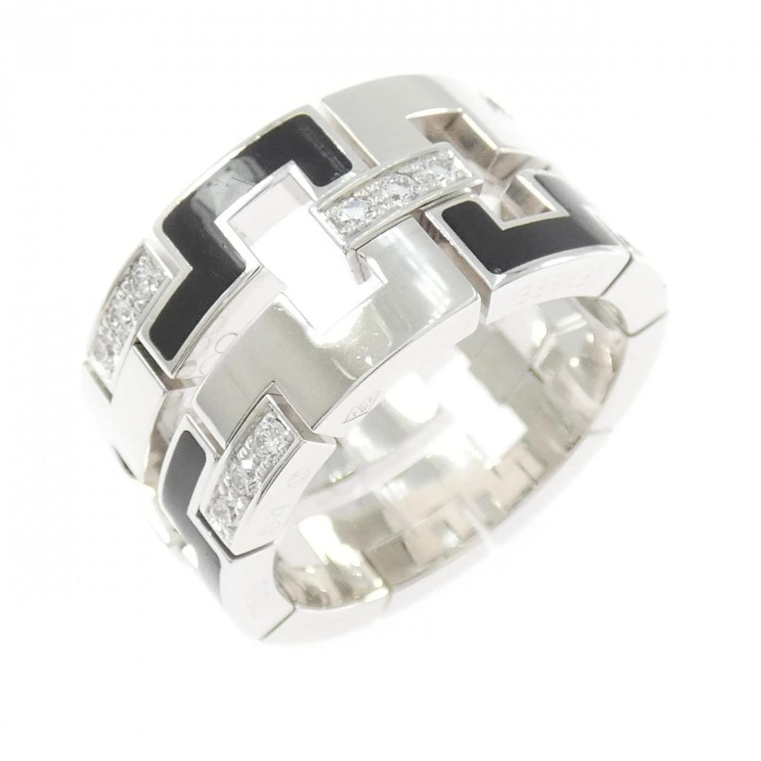 CARTIER PADLOCK RING: Cartier Padlock Ring Brand: CARTIER Type/Style: Cartier Ring Material: 750 white gold, Main Stone Secondary Stone Natural Color: white gold Size: US7(54) Accessories: None Accessories Notice: When
