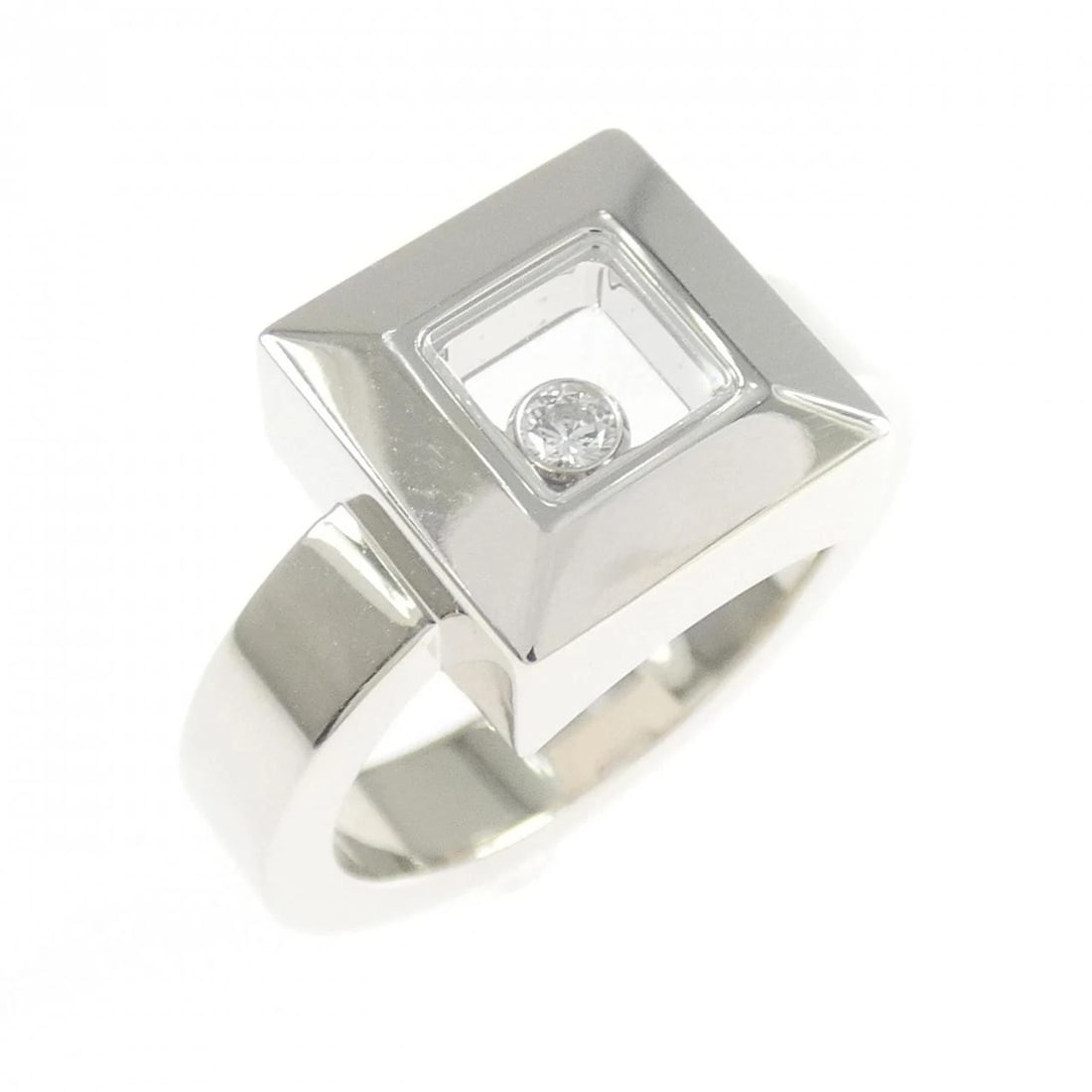 CHOPARD DIAMOND RING: Chopard Diamond Ring Brand: Chopard Type/Style: Chopard Ring Material: 750 white gold, Main Stone Natural Color: white gold Size: US5 1/4 Accessories: None Accessories Notice: When purchasing
