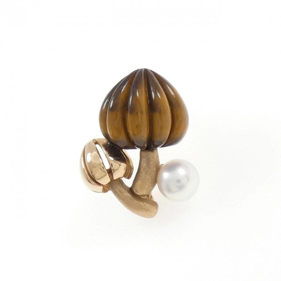 MIKIMOTO 2010 CHRISTMAS CHARITY BROOCH: Mikimoto 2010 Christmas Charity Brooch Brand: MIKIMOTO Type/Style: MIKIMOTO Pendant/Brooch Material: K18 Pink Gold, Color: Pink Gold Size: Approximate dimensions: 18.9mm (height) x 15.6mm (width)