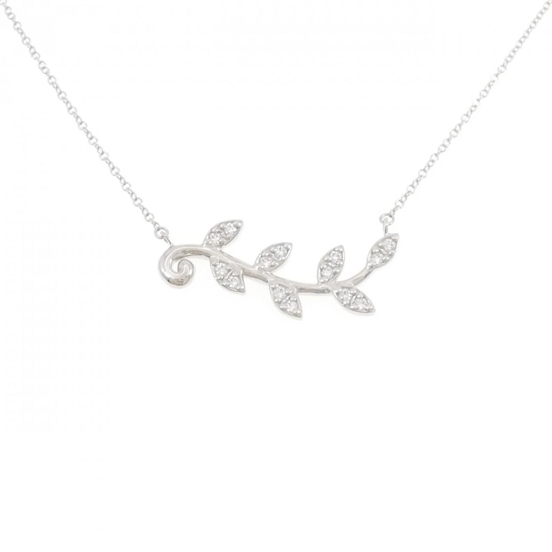 TIFFANY & CO. OLIVE LEAF NECKLACE: TIFFANY & Co. Olive Leaf Necklace Brand: TIFFANY&Co. Type/Style: TIFFANY&Co. Necklace Material: 750 white gold, Main Stone Natural Color: white gold Size: 42cm Pendant length approx. x width approx.: