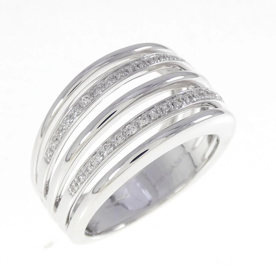 MAUBOUSSIN DIAMOND RING: Mauboussin Diamond Ring Brand: MAUBOUSSIN Type/Style: Mauboussin Ring Material: 750 white gold, Main Stone Natural Color: white gold Size: US7 Accessories: None Accessories Notice: When purchasing
