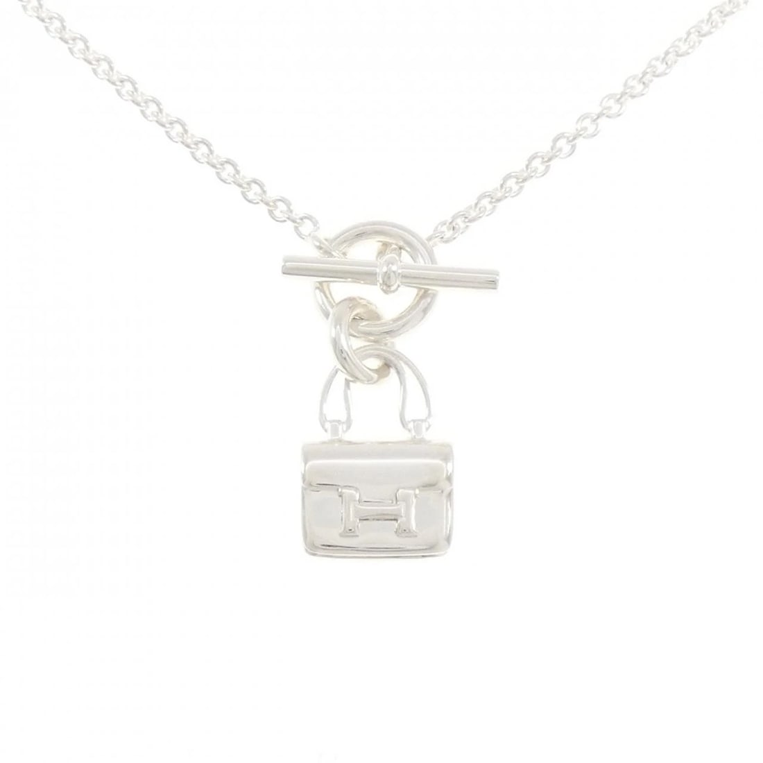 HERMES AMULET CONSTANCE NECKLACE: Hermes Amulet Constance Necklace Brand: HERMES Type/Style: Hermes Necklace Material: 925Silver, Color: Silver Size: 41cm Pendant length approx. x width approx.: 29.7mmx12.2mm Chain maximum width
