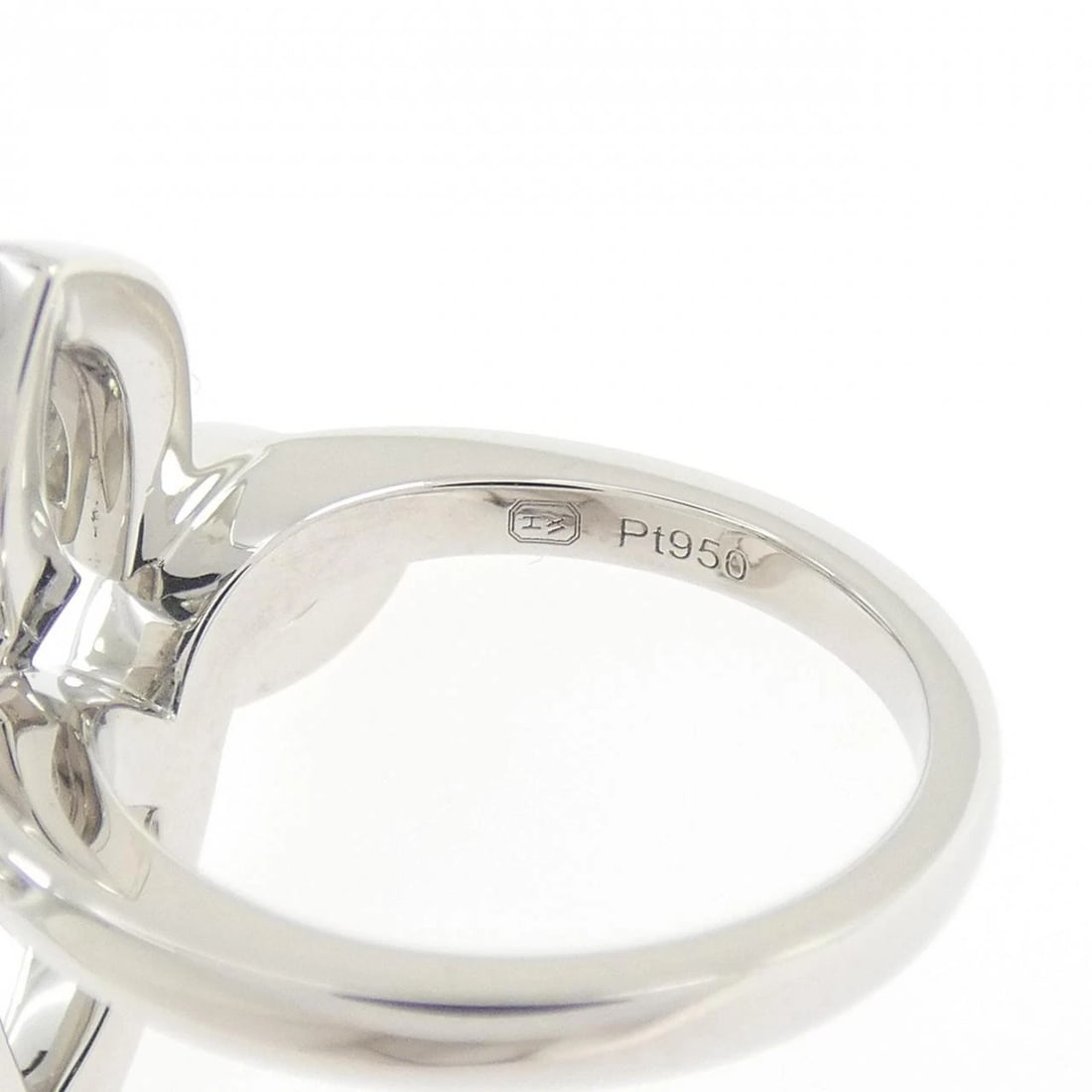 HARRY WINSTON LILY CLUSTER RING - 4