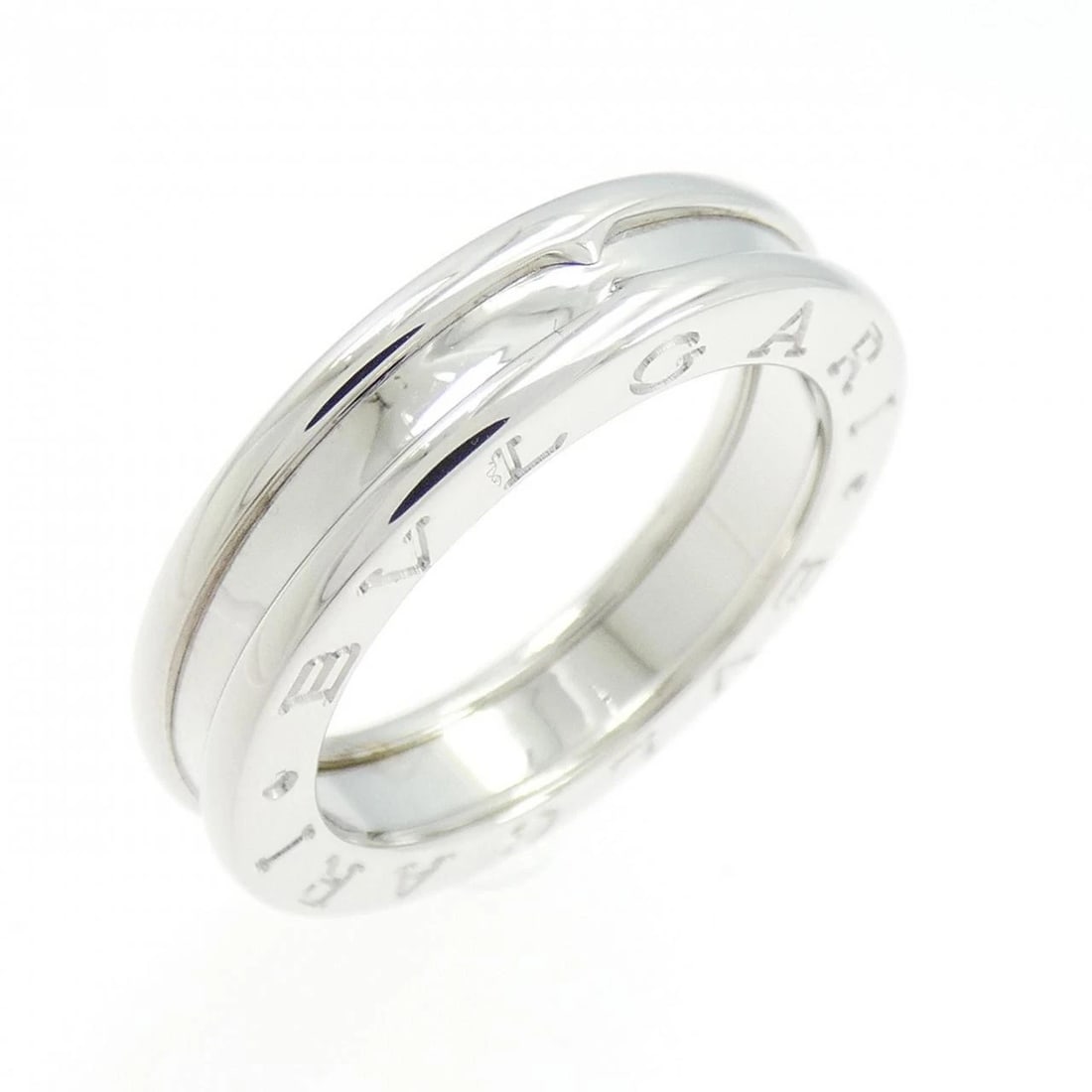 BVLGARI B.ZERO1 1-BAND RING: Bvlgari B.zero1 1-band ring Brand: BVLGARI Type/Style: Bulgari Ring Material: 750 white gold, Color: white gold Size: US5 3/4(51) Accessories: None Accessories Notice: When purchasing pre-owned