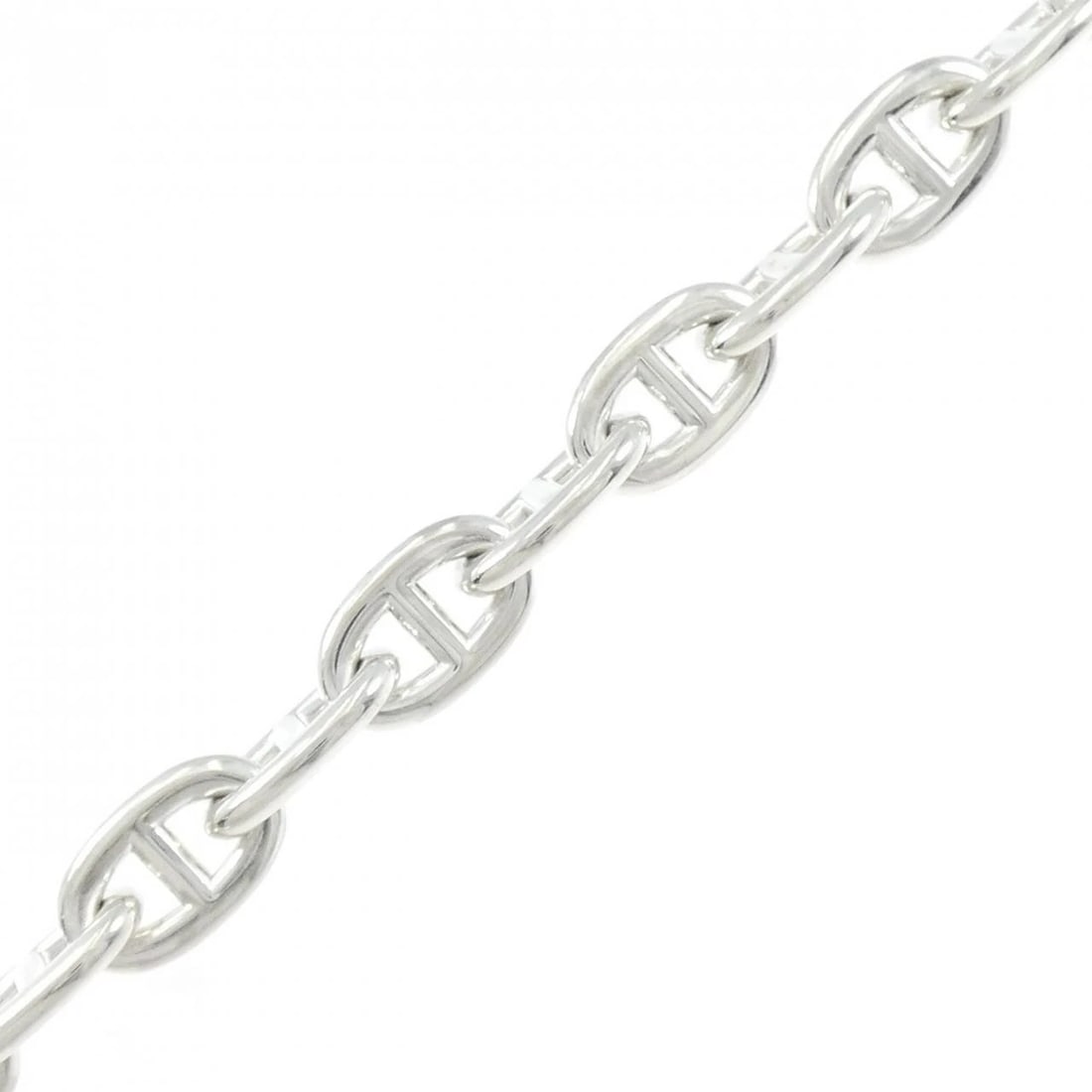 HERMES CHAINE D'ANCRE MM BRACELET: Hermes Chaine d'Ancre MM Bracelet Brand: HERMES Type/Style: Hermes Bracelet Material: 925Silver, Color: Silver Size: 17cm Max width approx: 10.1mm Accessories: None Accessories Notice: When
