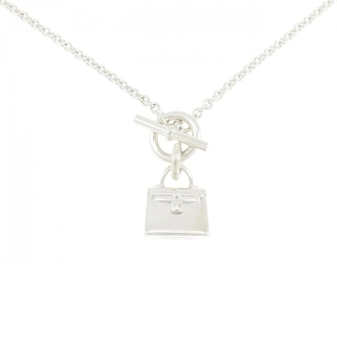HERMES AMULET KELLY NECKLACE: Hermes Amulet Kelly Necklace Brand: HERMES Type/Style: Hermes Necklace Material: 925Silver, Color: Silver Size: 41cm Pendant length approx. x width approx.: 27.6mmx12.7mm Chain maximum width approx.: 
