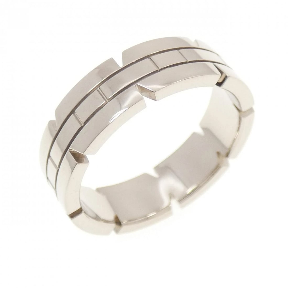 CARTIER TANK FRANCAISE SMALL RING: Cartier Tank Francaise Small Ring Brand: CARTIER Type/Style: Cartier Ring Material: 750 white gold, Color: white gold Size: US8 1/2(58) Accessories: None Accessories Notice: When purchasing pre-owned