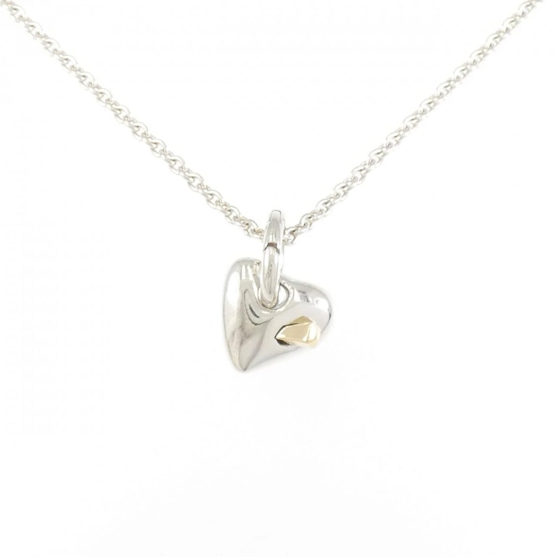 HERMES 925/750YG NECKLACE: Hermes 925/750YG Necklace Brand: HERMES Type/Style: Hermes Necklace Material: 925Silver/750Yellow Gold, Color: Silver yellow gold Size: 40cm Pendant length approx. x width approx.: 20.1mmx13.8mm