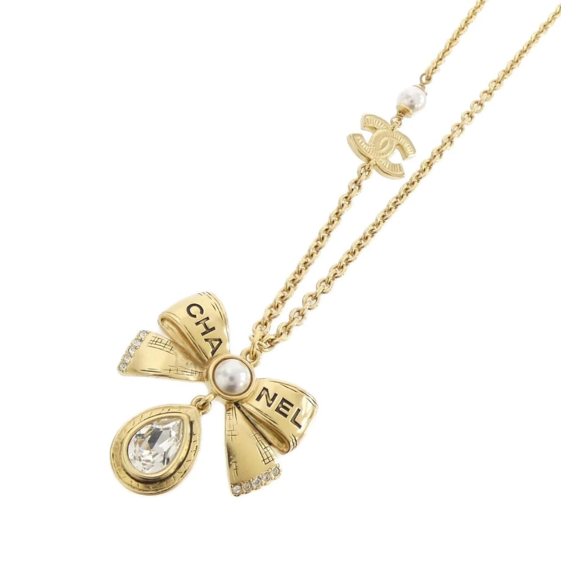 CHANEL NECKLACE: Chanel Necklace Brand: CHANEL Type/Style: Chanel Necklace Material: Fake pearl, Color: WHITE+CRYSTAL / GOLD Metal Size: Length: 45-51.5cm cm Top Width x Height: 3.2cm cm x 3.3cm cm Accessories: No
