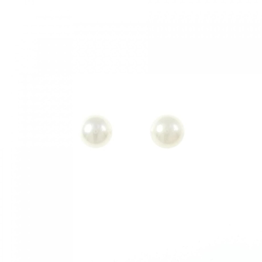 TASAKI REFINED REBELLION PIERCE: TASAKI Refined Rebellion Pierce Brand: TASAKI Type/Style: Tasaki Pierce/Earring Material: K18 white gold, Color: white gold Size: Diameteraround: 7.4mm Accessories: None Accessories Notice: When