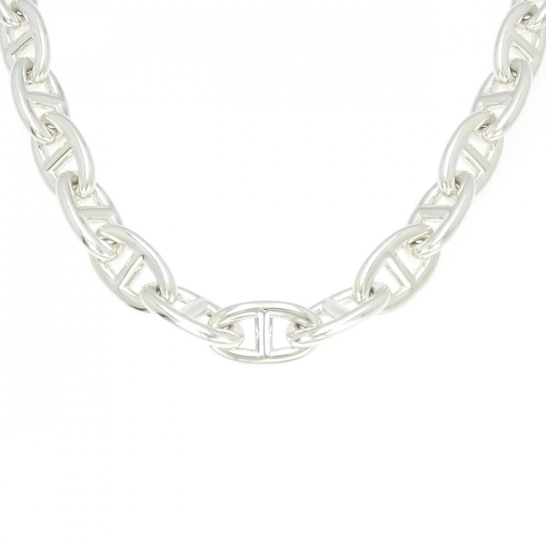 HERMES CHAINE D'ANCRE LARGE NECKLACE: Hermes Chaine d'Ancre Large Necklace Brand: HERMES Type/Style: Hermes Necklace Material: 925Silver, Color: Silver Size: 43cm Max width approx.: 11.4mm Accessories: None Accessories Notice: When