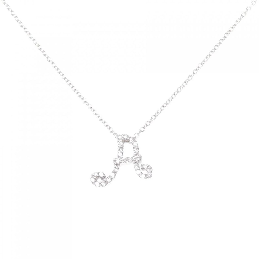 PONTE VECCHIO INITIAL NECKLACE: Ponte Vecchio Initial Necklace Brand: Ponte Vecchio Type/Style: Ponte Vecchio Necklace Material: K18 white gold, Main Stone Natural Color: white gold Size: 36?40cm Pendant length approx. x width appro