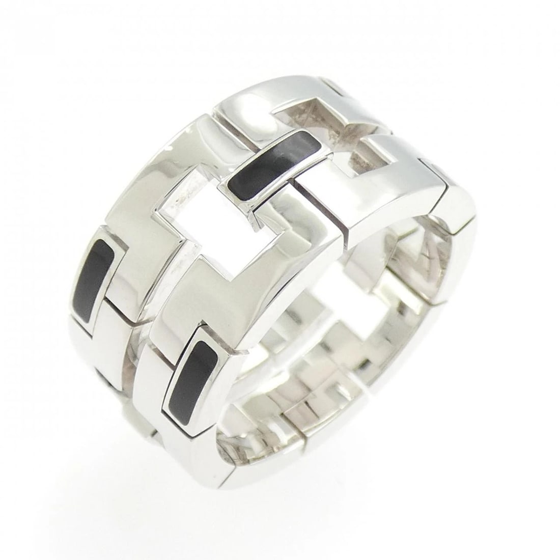 CARTIER PADLOCK RING: Cartier Padlock Ring Brand: CARTIER Type/Style: Cartier Ring Material: 750 white gold, Color: white gold Size: US8 1/4(57) Accessories: None Accessories Notice: When purchasing pre-owned g