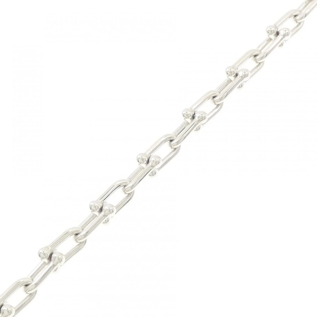 TIFFANY & CO. HARDWARE SMALL LINK BRACELET: TIFFANY & Co. Hardware Small Link Bracelet Brand: TIFFANY&Co. Type/Style: TIFFANY & Co. Bracelet Material: 925Silver, Color: Silver Size: 18cm Max width approx: 6.2mm Accessories: None Accessories