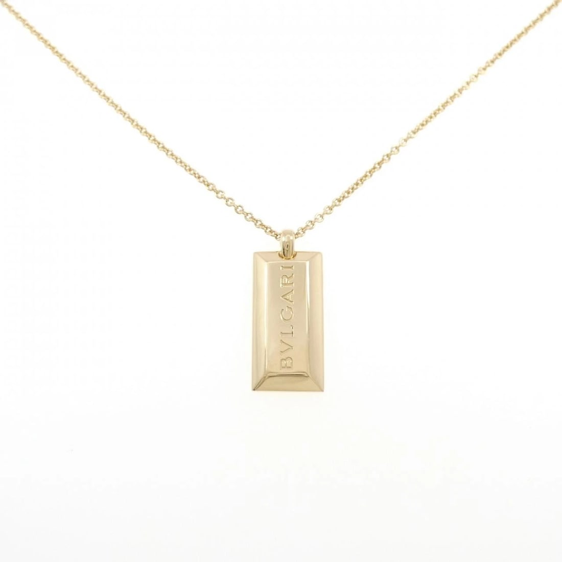 BULGARI INGOT GINZA OPENING LIMITED NECKLACE: Bulgari Ingot Ginza Opening Limited Necklace Brand: BVLGARI Type/Style: Bulgari Necklace Material: 750 yellow gold, Color: yellow gold Size: 46cm Pendant length approx. x width approx.: 29.6mmx12.6mm
