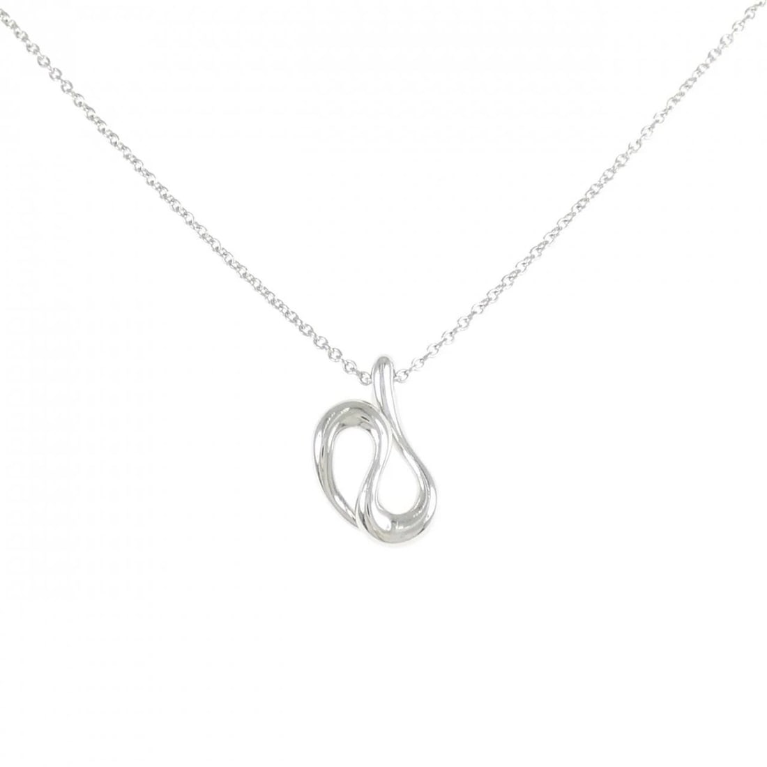 TIFFANY&CO. WAVE NECKLACE: TIFFANY&Co. Wave Necklace Brand: TIFFANY&Co. Type/Style: TIFFANY&Co. Necklace Material: Platinum950, Color: Platinum Size: 41cm Pendant length approx. x width approx.: 14.6mmx8.7mm Chain maximum