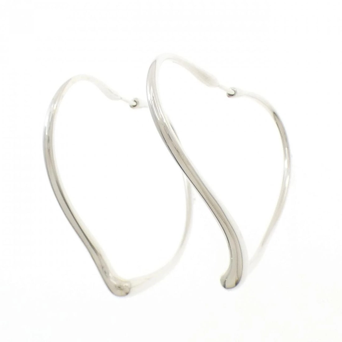 TIFFANY & CO. OPEN HEART HOOP EARRINGS: TIFFANY & Co. Open Heart Hoop Earrings Brand: TIFFANY&Co. Type/Style: TIFFANY&Co. Pierce/Earring Material: 925Silver, Color: Silver Size: Approx. height x width: 40.4mm x 4.9mm Accessories: None <