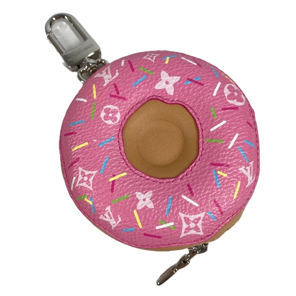 LOUIS VUITTON MONOGRAM BAG CHARM-LV DONUT BAG: LOUIS VUITTON Monogram Bag Charm-LV Donut Bag Brand: LOUIS VUITTON Type/Style: charm Material: Leather / Canvas Color: Pink Size: Total Length: 5.1inch / 13cm Accessories: None Accessories Notice: