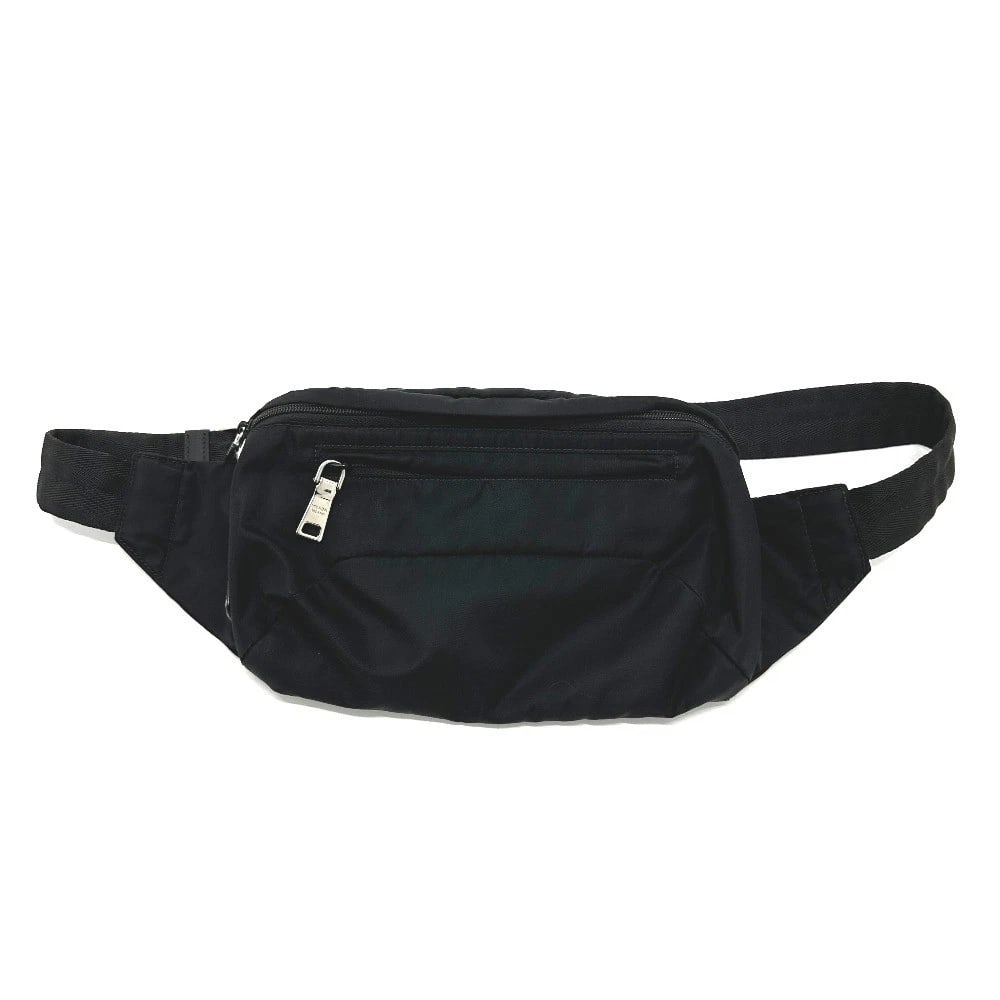 PRADA LOGO BODY BAG, BAG, BAG WAIST POUCH: PRADA logo Body bag, bag, bag Waist Pouch Brand: PRADA Type/Style: Waist Pouch Material: Nylon Color: Black Size: W10.6xH5.5xD3.9inch / W27cmxH14cmxD10cm Accessories: None Accessories Noti