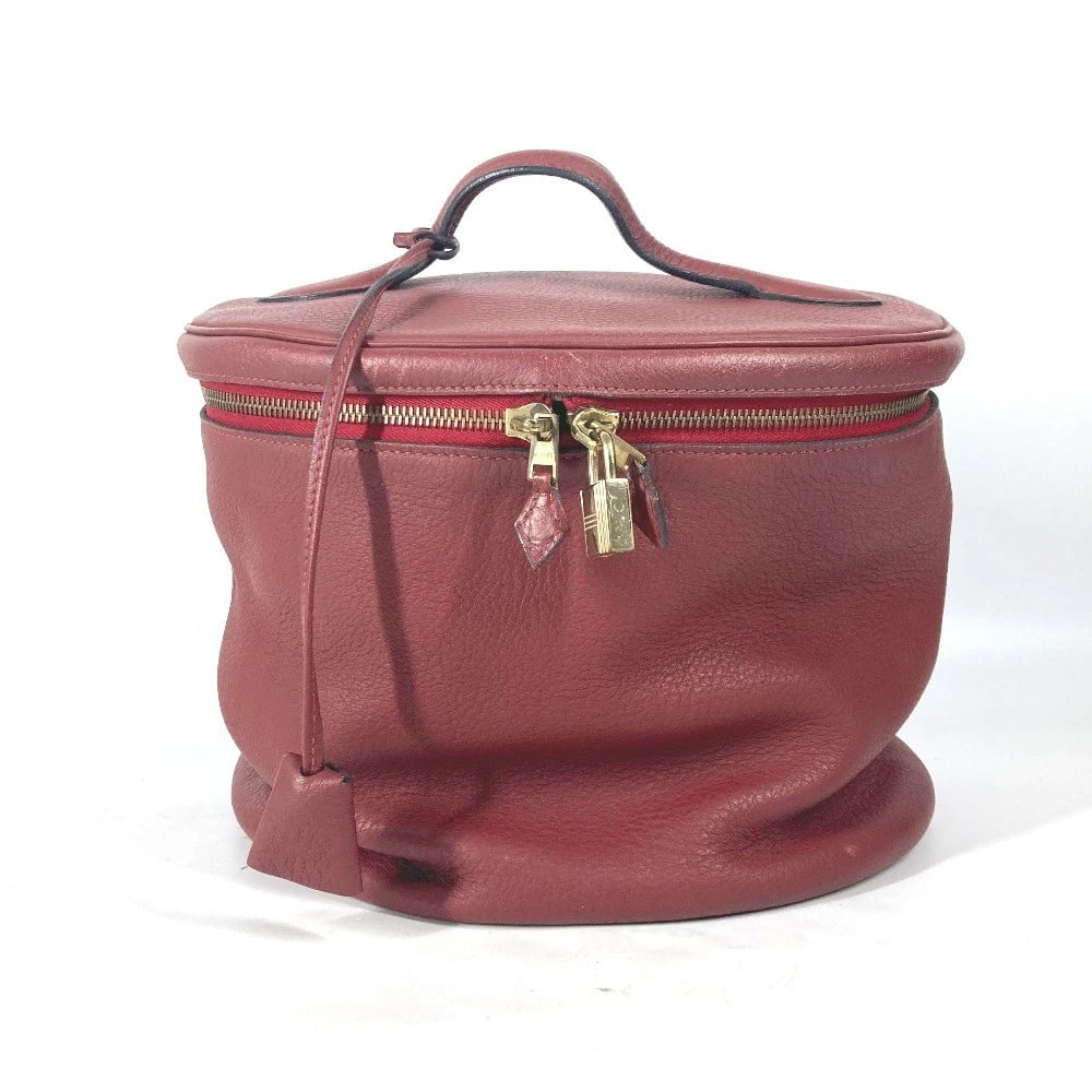 HERMES CITY VANITY BAG HAND BAG LEATHER RED: HERMES City Vanity bag Hand Bag Leather Red Brand: HERMES Type/Style: Hand Bag Material: Leather Color: Red Size: W10.6xH8.5xD9.1inch / W27cmxH21.5cmxD23cm Accessories: None Accessories Notice: When