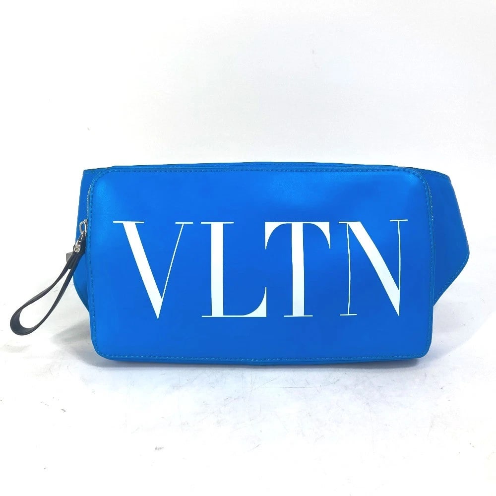VALENTINO VLTN LOGO BODY BAG CROSS SHOULDER BAG: VALENTINO VLTN logo body bag Cross Shoulder Bag Brand: VALENTINO Type/Style: Waist Pouch Material: Leather Color: blue / white Size: W9.1xH5.3xD1.2inch / W23cmxH13.5cmxD3cm Accessories: None