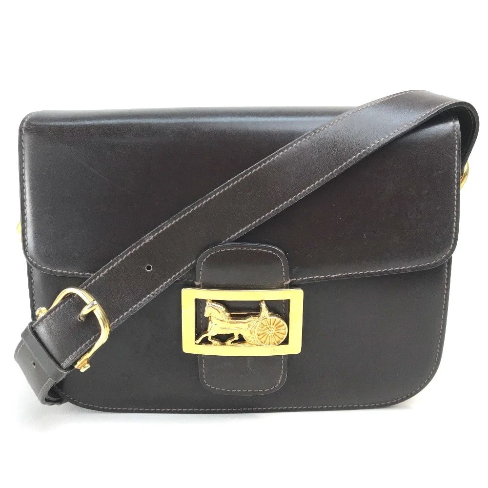 CELINE CARRIAGE HARDWARE SHOULDER BAG HAND BAG: CELINE Carriage hardware Shoulder Bag Hand Bag Brand: CELINE Type/Style: Shoulder Bag Material: Leather Color: Dark Brown x GoldHardware Size: W9.4xH6.7xD2.2inch / W24cmxH17cmxD5.5cm Accessories: