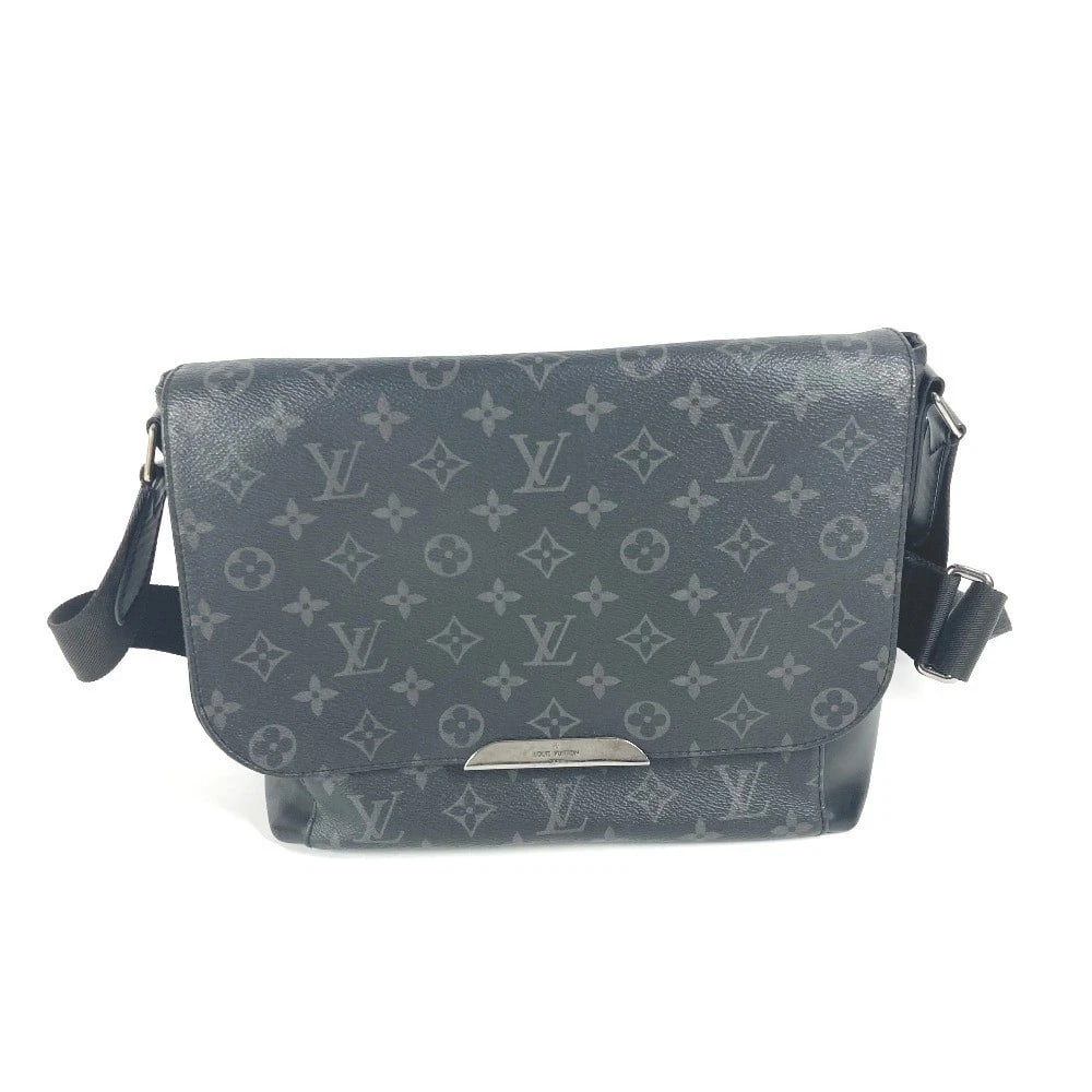 LOUIS VUITTON MONOGRAMECLIPSE SHOULDER BAG: LOUIS VUITTON MonogramEclipse Shoulder Bag Brand: LOUIS VUITTON Type/Style: Shoulder Bag Material: MonogramEclipseCanvas Color: Black Size: W10.2xH8.7xD3.5inch / W26cmxH22cmxD9cm Accessories: None