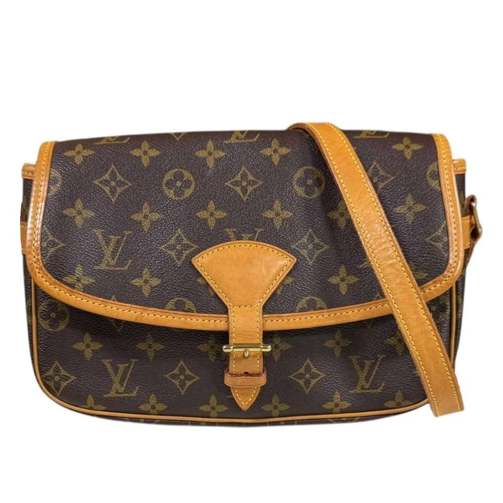 LOUIS VUITTON SHOULDER BAG MONOGRAM CANVAS: LOUIS VUITTON Shoulder Bag Monogram canvas Brand: LOUIS VUITTON Type/Style: Shoulder Bag Material: Exterior Material Monogram canvas Color: Exterior color Brown Size: W10.2 x H6.7 x D3.3inch Acces
