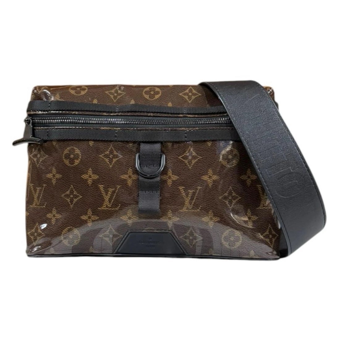 LOUIS VUITTON SHOULDER BAG CROSS BODY: LOUIS VUITTON Shoulder Bag Cross Body Brand: LOUIS VUITTON Type/Style: Shoulder Bag Material: Exterior Material Monogram Glazed Canvas Color: Exterior color black Size: W10.2 x H6.7 x D1.6inch Acc