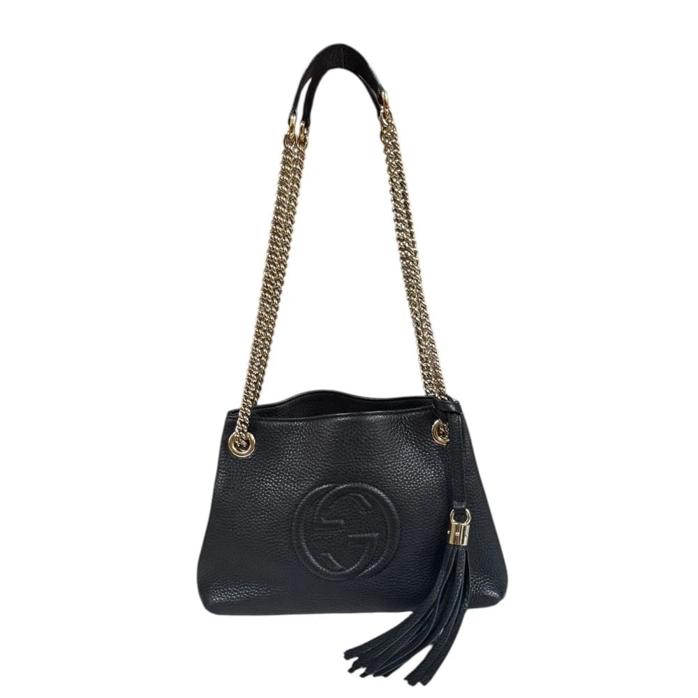 GUCCI SHOULDER BAG LEATHER WITH TASSEL SOHO: GUCCI Shoulder Bag leather With tassel Soho Brand: GUCCI Type/Style: Shoulder Bag Material: Exterior Material leather Color: Exterior color black Size: W9.8 x H6.7 x D3.5inch Accessories: None