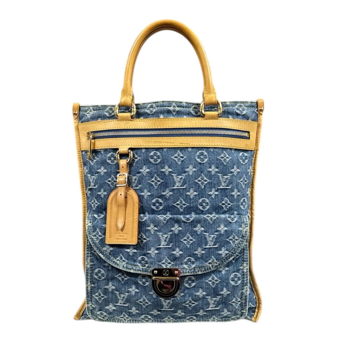 LOUIS VUITTON TOTE BAG MONOGRAM DENIM FLAT SHOPPER: LOUIS VUITTON Tote Bag Monogram denim Flat shopper Brand: LOUIS VUITTON Type/Style: Tote Bag Material: Exterior Material Monogram denim Color: Exterior color blue Size: W12.8 x H14.6inch Handle:14.2in