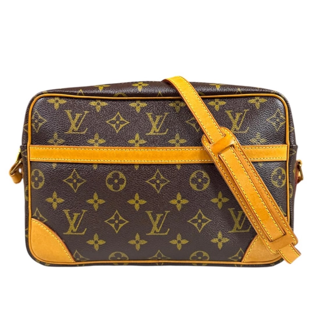 LOUIS VUITTON SHOULDER BAG CROSS BODY: LOUIS VUITTON Shoulder Bag Cross Body Brand: LOUIS VUITTON Type/Style: Shoulder Bag Material: Exterior Material Monogram canvas Color: Exterior color brown Size: W10.6 x H7.5 x D2.6inch Accessorie