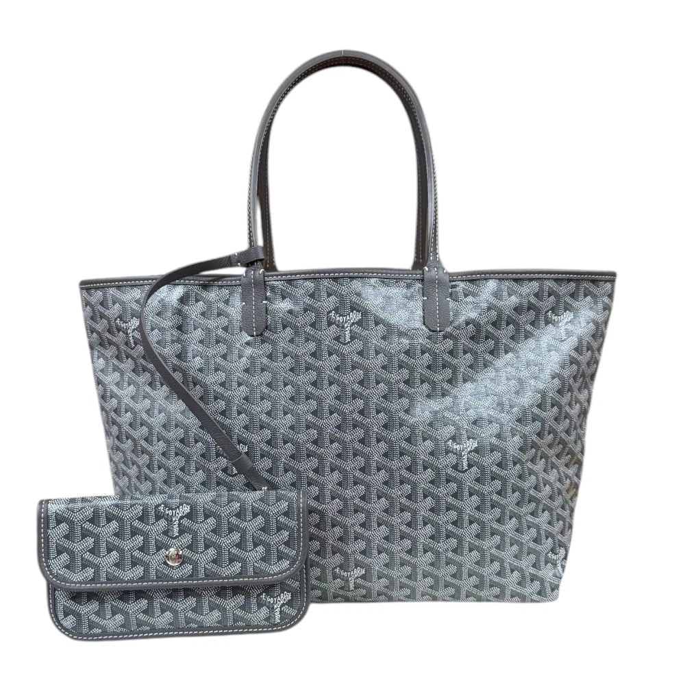GOYARD TOTE BAG PVC COATED CANVAS SAINT LOUIS PM: GOYARD Tote Bag PVC coated canvas Saint Louis PM Brand: GOYARD Type/Style: Tote Bag Material: Exterior Material PVC coated canvas Color: Exterior color gray Size: W13.2 x H10.6 x D5.5inch