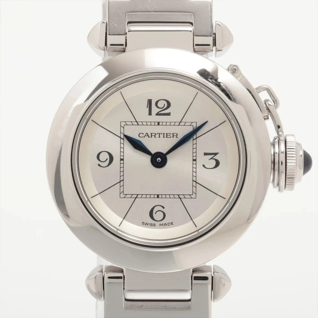 CARTIER MISS PASHA SS QZ SILVER WATCH: Cartier Miss Pasha Ss Qz Silver Watch Brand: Cartier Type/Style: Wristwatch Material: SS Color: Dial Color Silver Size: Case:W0.8 x H0.8inch / W27 x H27 Circumference of Wrist:4.9inch / 12.5 Acces