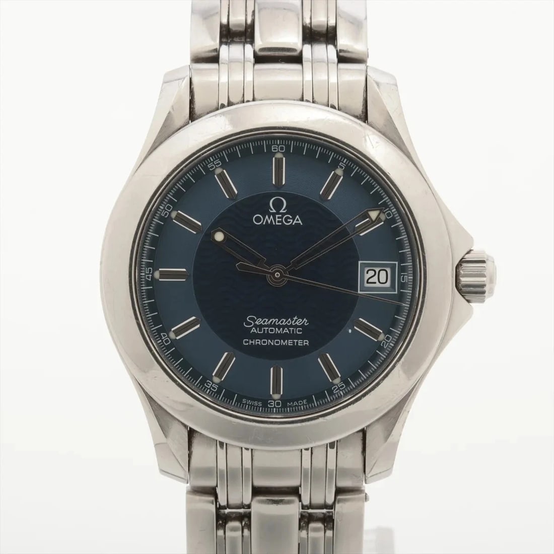 OMEGA SEAMASTER SS AT BLUE DIAL WATCH: Omega Seamaster Ss At Blue Dial Watch Brand: Omega Type/Style: Wristwatch Material: SS Color: Dial Color Blue Size: Case:W1.2 x H1.2inch / W35 x H35 Circumference of Wrist:6.5inch / 16.5 Accessori