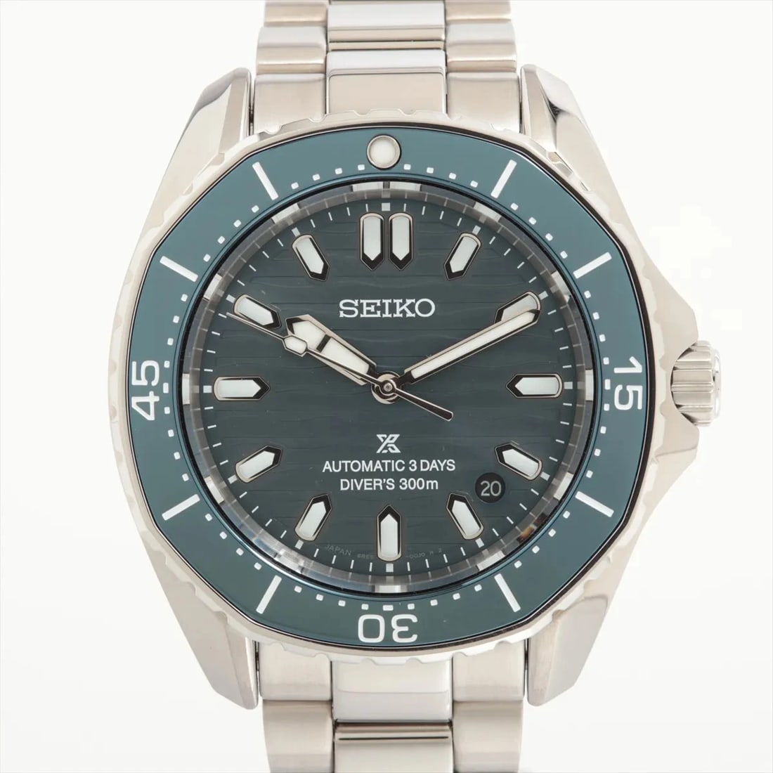 SEIKO PROSPEX SS AT BLUE DIAL WATCH: Seiko Prospex Ss At Blue Dial Watch Brand: Seiko Type/Style: Wristwatch Material: SS Color: Dial Color Blue Size: Case:W1.6 x H1.6inch / W41 x H41 Circumference of Wrist:6.7inch / 17 Accessories: