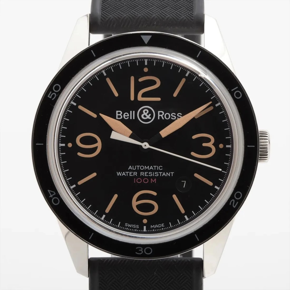 BELL & ROSS SS & RUBBER AT BLACK DIAL WATCH: Bell & Ross Ss & Rubber At Black Dial Watch Brand: Bell & Ross Type/Style: Wristwatch Material: SS & Rubber Color: Dial Color Black Size: Case:W1.6 x H1.6inch / W43 x H43 Circumference of